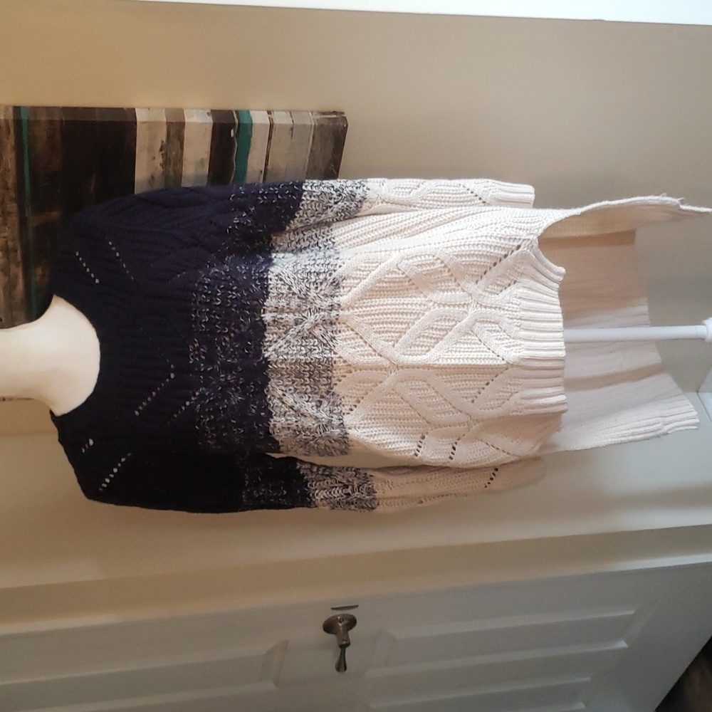 High Low Jodifl sweater size medium
